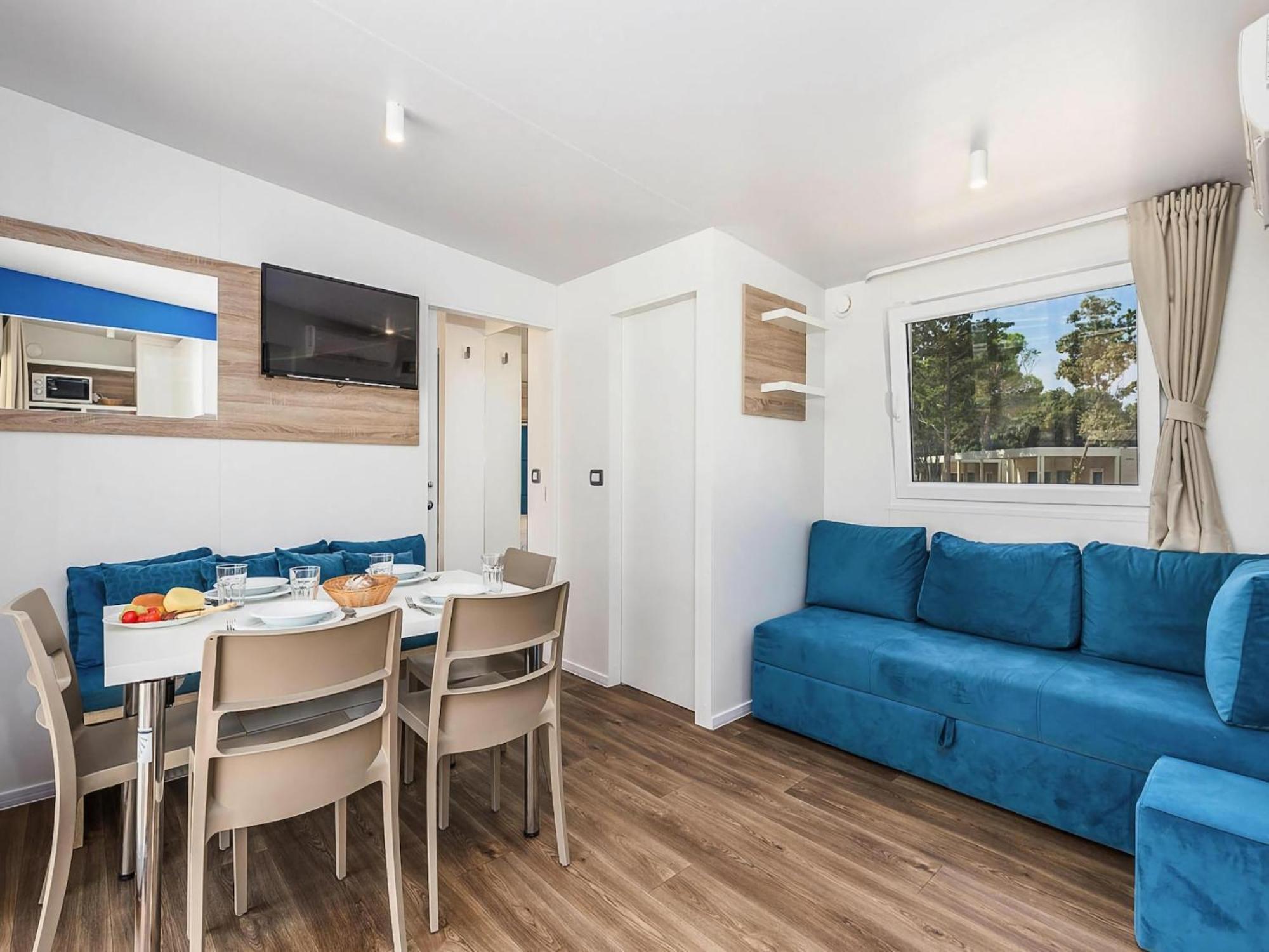 Mobile Homes Mediteran In Caravan Park Strasko, נובליה מראה חיצוני תמונה